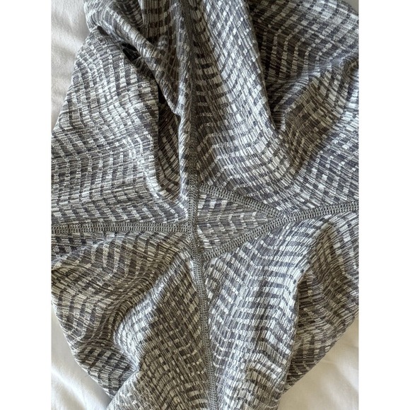 Lululemon Wunder Under Crop Sz 10 (Hi-Rise) 21" Luon Jacquard Battleship Silver - Picture 12 of 12